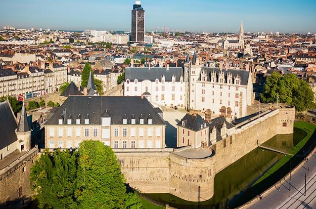 Tourner vos vidéos à Nantes en fonction de la saison